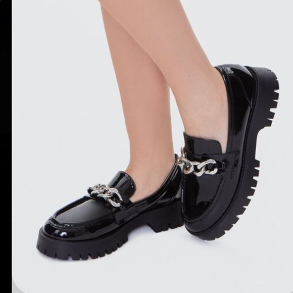 NWOT ZARA Chain Loafers - Picture 7 of 7